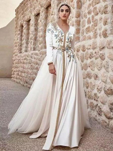 

elegant arabic dubai embroidery formal evening dresses morocco kaftan a line special occasion gowns with detachable skirt long sleeves musli, Black;red