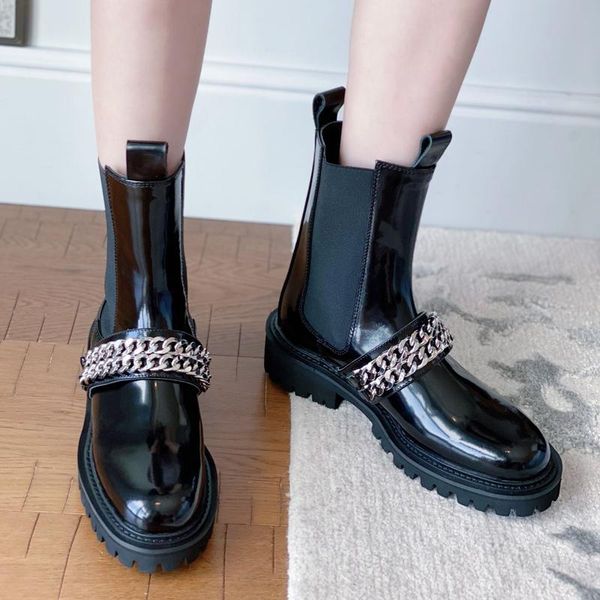 

boots women short tube with chain patent leather fashion 2021 autumn luxury, Black
