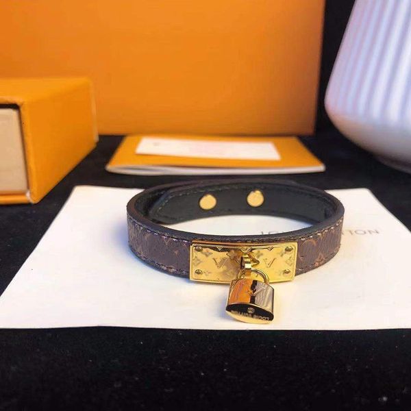

famous brand s925 sterling silver l flower lock men's bracelet designer luxury jewelry ladies bracelet leather bracelet with original b, Golden;silver