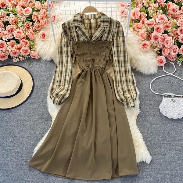 

casual dresses french retro suit collar plaid fake two-piece splicing pleated puff sleeve dress waist was thin and large swing, Black;gray