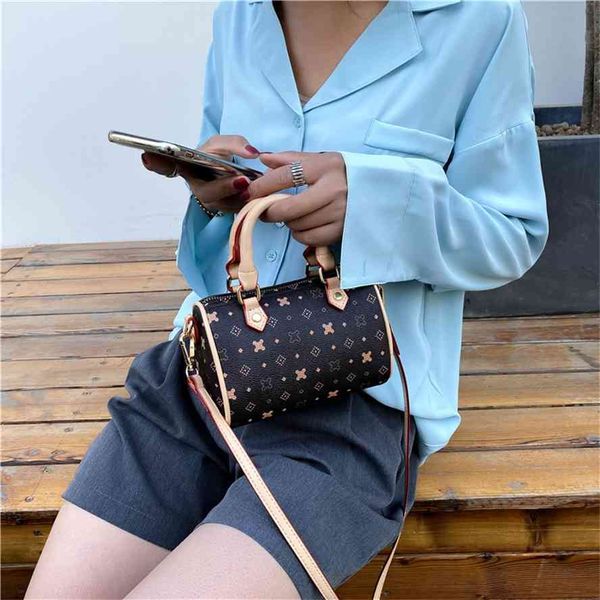 

hand 2021 new fashion mini boston pillow one shoulder messenger old flower women's bag