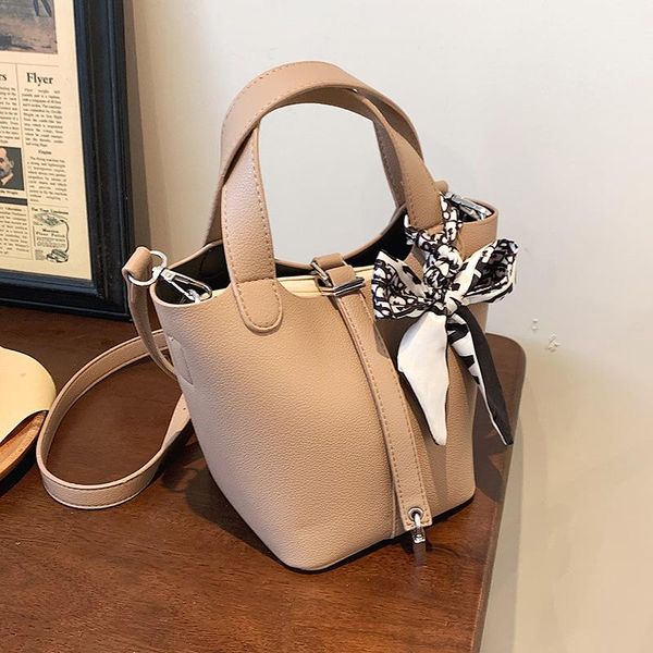 

evening bags niche design all-match messenger bag 2021 trendy fashion portable bucket casual shoulder