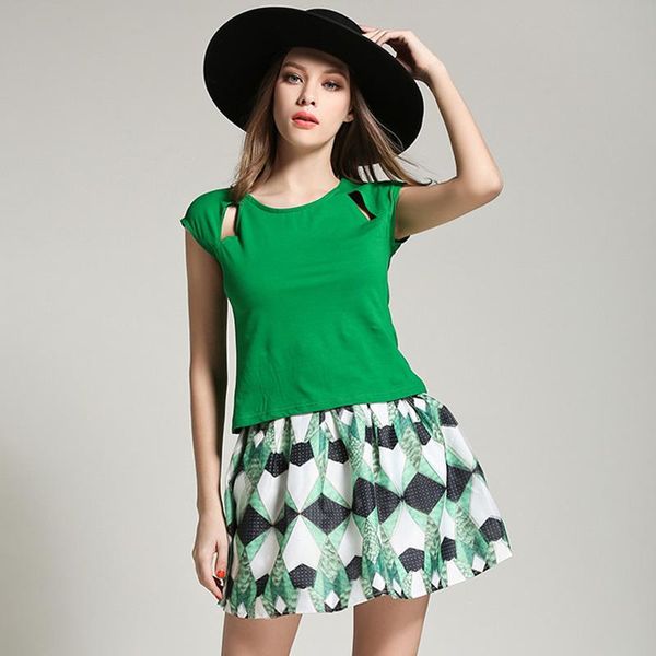 

women's suits & blazers 2021 summer casual short-sleeved t-shirt+3d digital printing skirt suit women skirts 2251, White;black