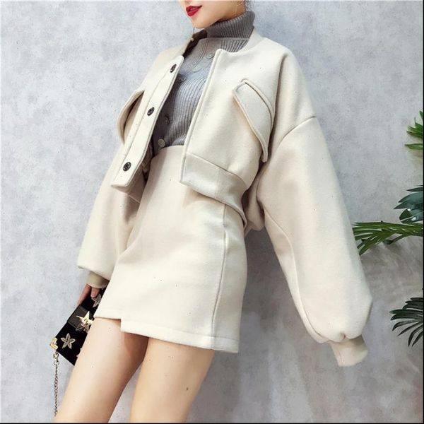 

2021 bat sleeve woolen short loose autumn spring jacket with women high waist irregular streetwear coat female cloak tunic, Black;brown