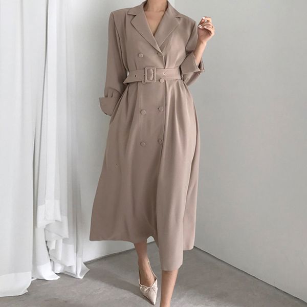 

2021 new autumn women notched collar chic loose long trench coat high street double breasted with belt windbreaker black outwear oxr8, Tan;black