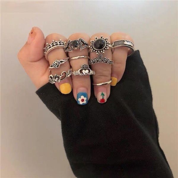 

cluster rings 10pcs/set retro gothic punk silver color metal geometric love flower set ring for woman girls bohemia party jewelry, Golden;silver