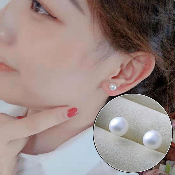 

version pearl earrings simple fashionable. you need take when