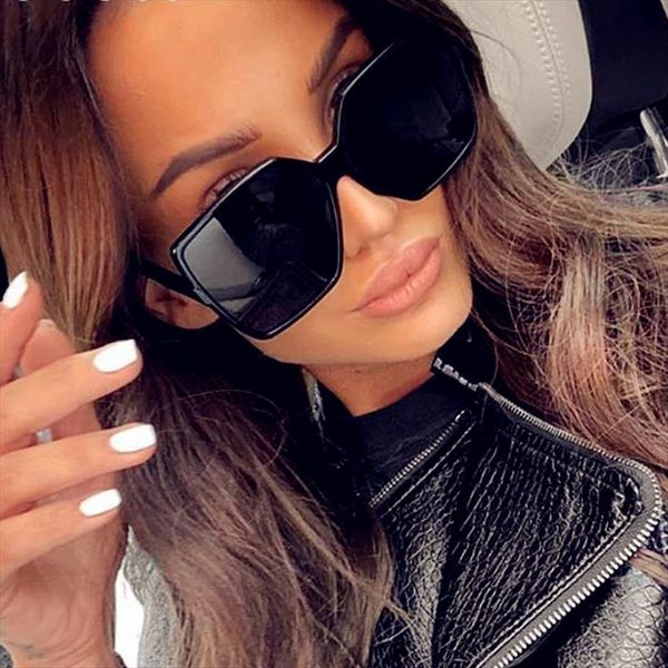 

Oversized Women Sunglasses Brand Eyewaer Men Vintage Gradient Square Sun Glasses For Oculos De Sol, White;black