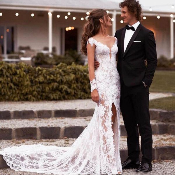 Abiti da sposa a sirena in pizzo Boho Abiti da sposa sexy con spacco frontale 2021 Abito a maniche lunghe con strascico a maniche lunghe Abiti da sposa da spiaggia bohémien Avorio Vestidos de Novia