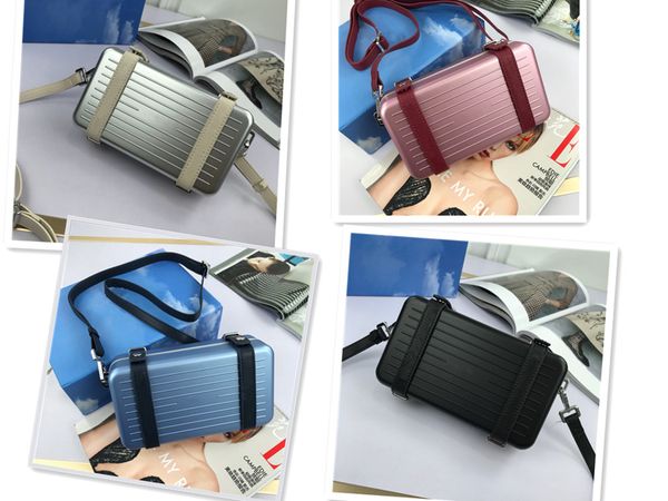 

luxuries luggage handbags style unique fashion bags collocation with frosted textures aluminum groove design capacity is very big six screen