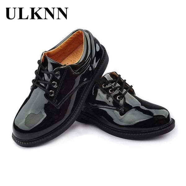 Ulknn meninos sapatos de couro preto outono crianças sapatos meninos e meninas sapatos de couro para crianças bebê borracha padrão chaussure Enfant 210306
