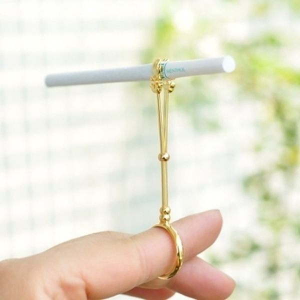 10 pezzi Accessori per fumatori Porta anello in metallo Pratico portasigarette portatile Morsetto Finger Hand C0310