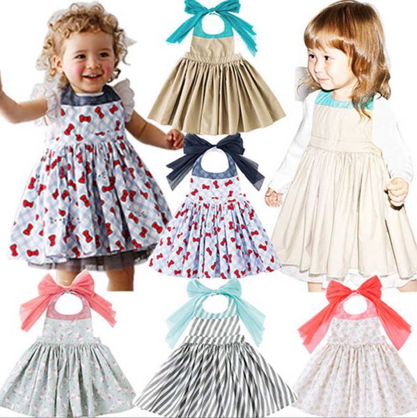 Großhandel Kinder Wasserdichte Schürze Kleid Baby Mädchen Lätzchen Floral Dining Sminer Atmungsaktive Kleidung E098 210610