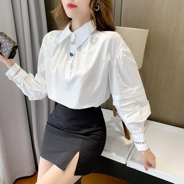 

2021 autumn new women's retro puff sleeve love button pullover blouse white temperament long sleeve shirt