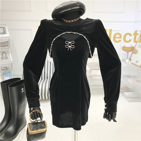 

temperature of two pieces dressed female spring retro black fashion design velvet dress short blouse jn8m, White