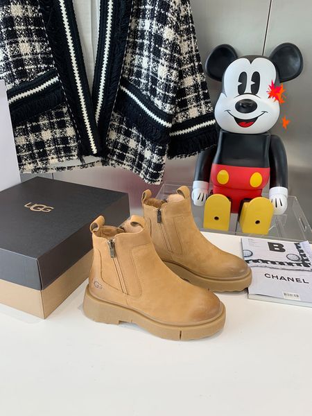 

designer boots classic leather thick-soled desert martinboot winter ladies high heels chirstmas halloween easter day shoelace box womens des, Black