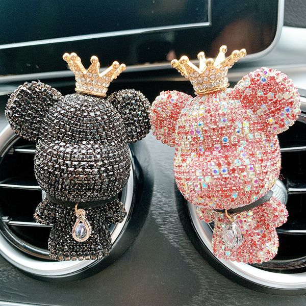 New Charm Bear Deodorante Ornamenti Creativo Cristallo Diamante Decorazione Presa d'aria Accessori per aromaterapia per auto