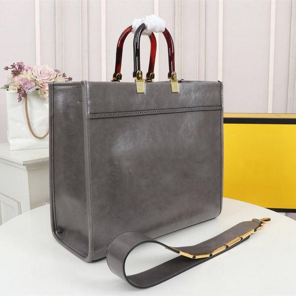 

luxurys designers handbags shoulder bag shopping bags leather material amber double handle large capacity letter