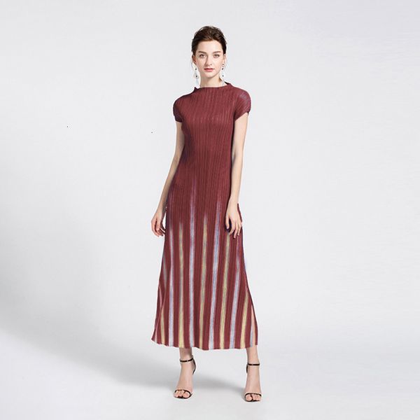 

2021 new pleated women summer korean fashion trend aesthetic hand-painted turtleneck sleeveless plus size shiny 2216 h8h6, Black;gray