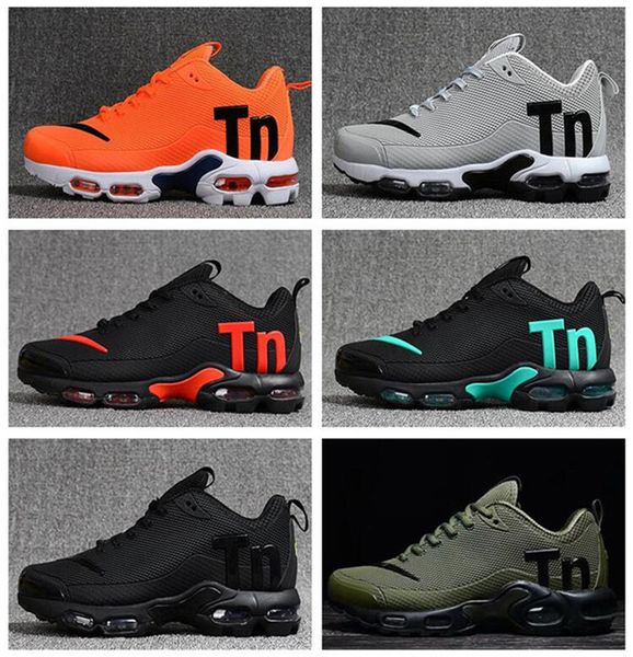 

2020 mercurial plus tn ultra se triple black white blue breathable mesh sports air mens tn trainers sneakers sports8662997