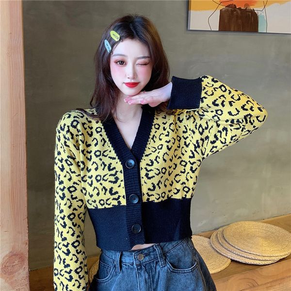 

2021 leopard print sweater v-neck knitted cardigan short women's early autumn new all-match temperament jacket eg5z, White;black