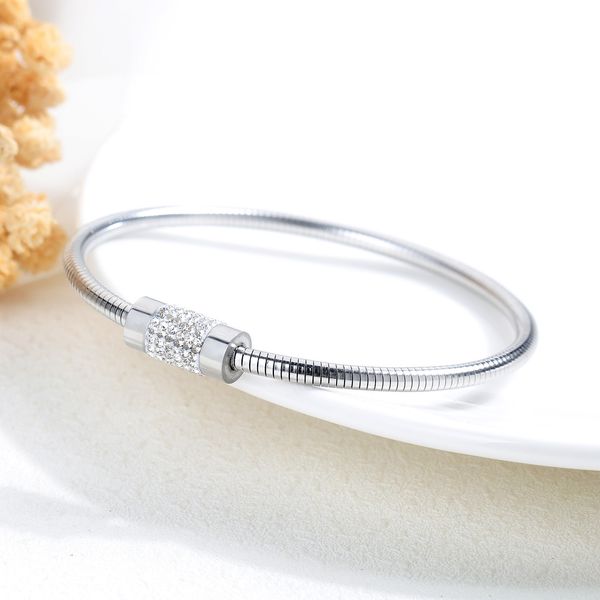 

stainless steel jewelry creative diamond inlaid titanium steel bracelet popular rose gold plated magnet clasp bracelet, Black