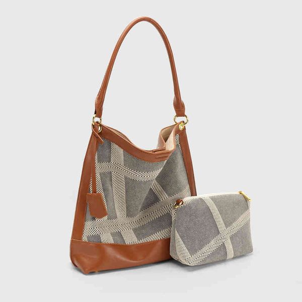 

handbag contrast color large capacity women's mother bag 2021 canvas stripe messenger single shoulder tote, Black;red