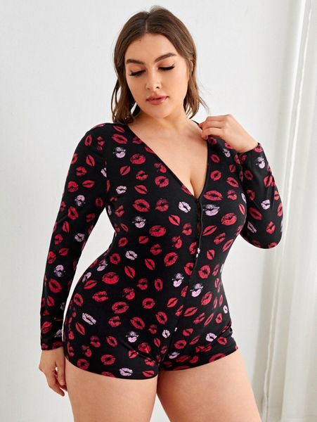 

plus plunging neck allover lip print sleep romper f1mz#, Black;white