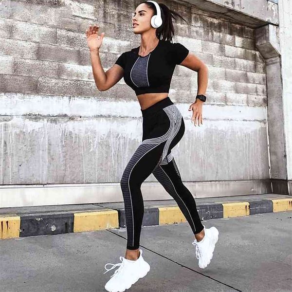 

hollow seamless sport set women 2pcs two piece crop t-shirt leggings sportwear workout outfit fitness gymsuit yoga wear sets 210909, Gray