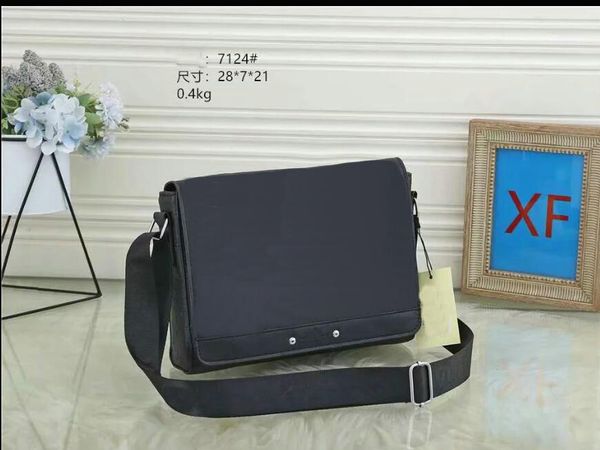 

district pm high-end school bags messenger famous classic men cross body and clutch totes wwh43-7124