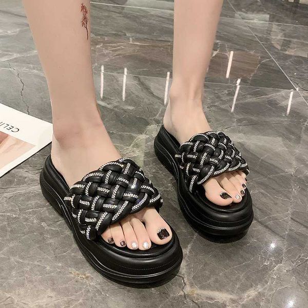 

rimocy casual woven thick platform slippers women summer outdoor beach crystal slides woman non slip open toe wedges shoes lady 210528, Black