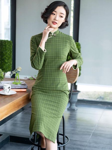 

ethnic clothing elegant cheongsam women's spring [yihongyanling * long] improved plaid long sleeve medium length dress, Red