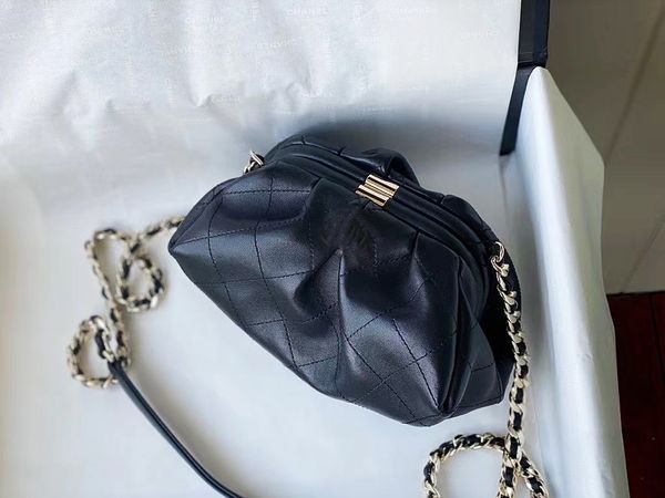 

women cross body fashion chain clutch cloud messenger bag luxurys designers bags ladies shoulder handbag flap elegant for dinner party
