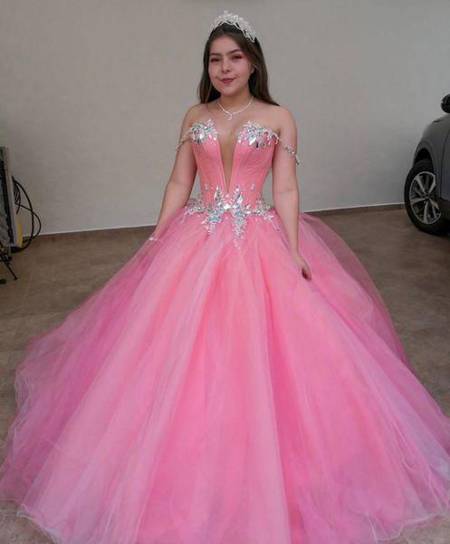 

pink 2021 msquerade ball gown quinceanera dresses pricess with off the shoulder tulle prom sweet 16 dress birthday party attire, Blue;red