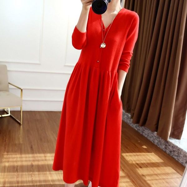 

casual dresses beliarst 2021 autumn and winter v-neck cashmere dress female temperament long paragraph over the knee big, Black;gray