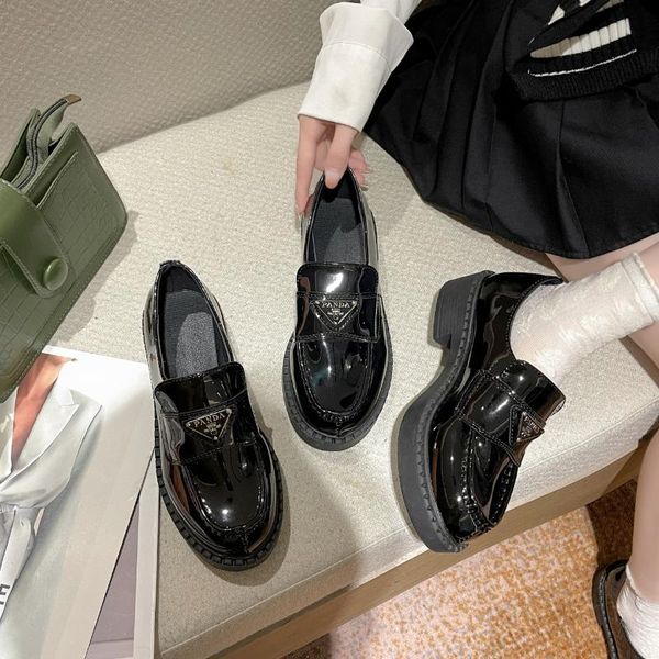

dress shoes 2021 winter fashion round toe low-heel single versatile and comfortable, Black