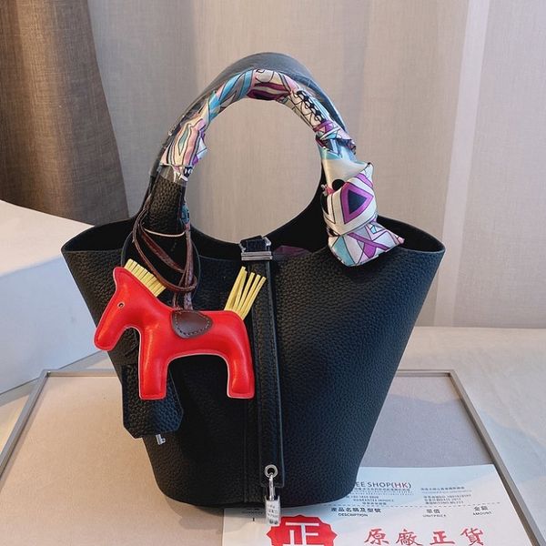 

basket vegetables handbags tote shopping bag genuine leather palmar stria high-capacity with h letter purse silver lock key multiple colorsh