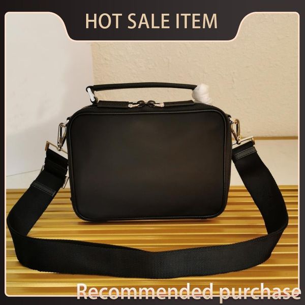 

shoulder new brand real crossbody 2021 handbags mens famous handbags women men designers chain bag leather circle purse luxury wfemb