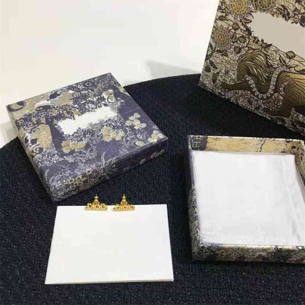 

75%off outlet years old new style design classic letter net red same female brass earrings, Silver