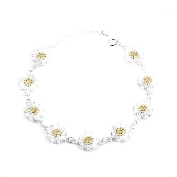 

charm bracelets fashion sweet white flowers personality pearl metal minimalist chrysanthemum bracelet for women jewelry accessories1, Golden;silver