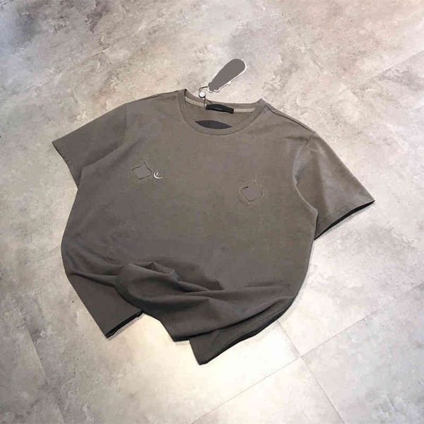 

2022 factory wholesale new horseshoe sanskrit embroidery letter t-shirt dark gray laser engraving paste cloth open line high-end loose half, White