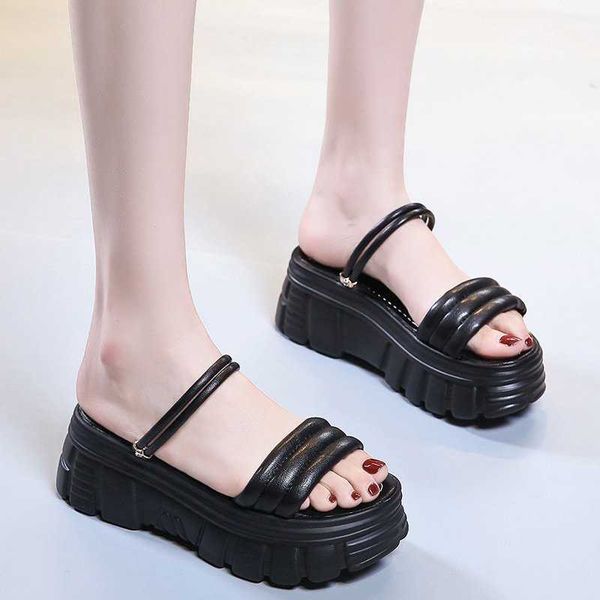 

rimocy chunky platform slippers women fashion solid color thick bottom wedge sandals woman summer non-slip beach shoes 210528, Black
