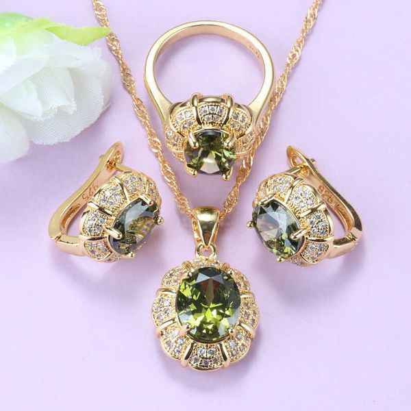 Brasiliano Gold Colory Jewelry Set per le donne Wedding-Party Fashion Costume Oliva Green Zircon Collana Zircone e clip orecchini Set regalo H1022