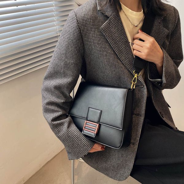 

sole by designer niche design large capacity bag women's new fashion soft leather red messenger purse