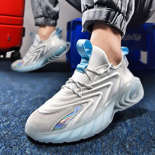 

summer new men's shoes mesh sports sneakers lightweight breathable mesh running shoes flying woven trend casual shoes