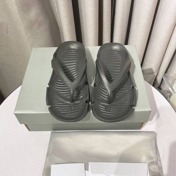 

designer sandals women slippers black white gear bottoms flip flops ladies luxury fashion casual size 35-40 with box