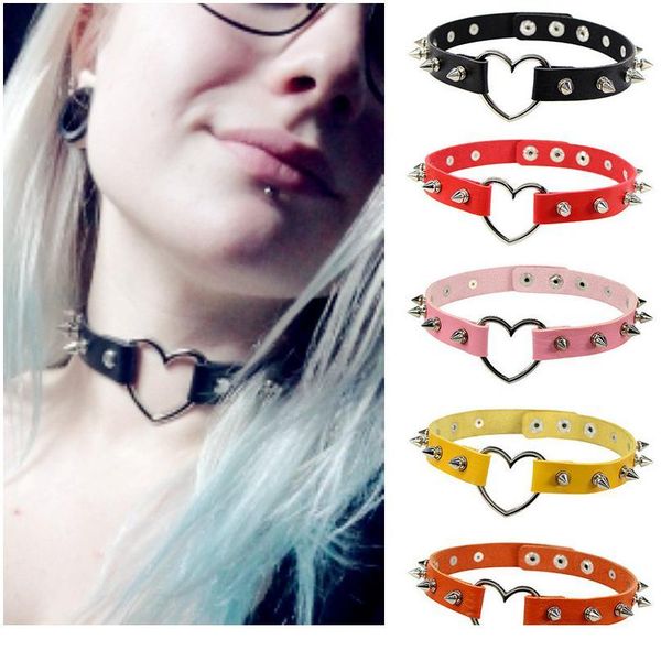 

2020cool punk goth rivet heart choker necklace on neck metal love leather chocker adjustable fashion necklaces jewelry f jllguf, White