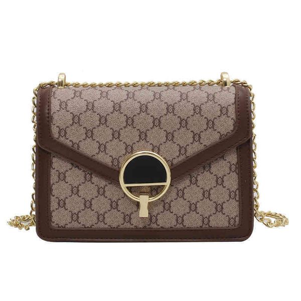 

2022 factory outlet online popular chain single shoulder women's red armpit small square bag 0211