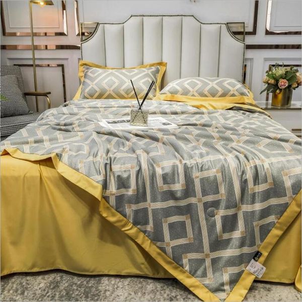 

blankets 4 pcs european-style printed silk quilt pillowcase solid color bed sheet air conditioner covered full queen size blanket
