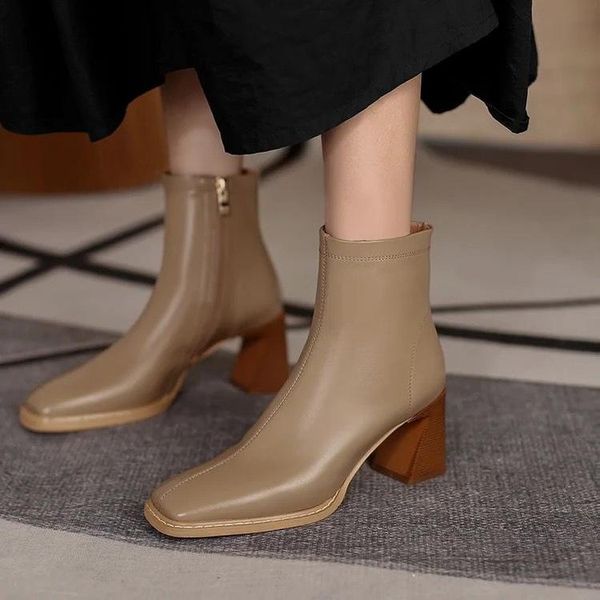 

boots 2021 korean fashion women's casual flat-bottomed, Black